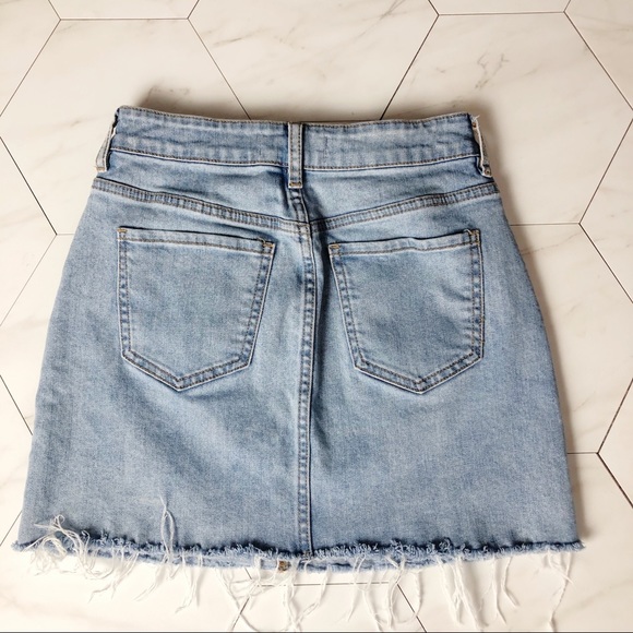 PacSun Button Up Light Wash Jean Mini Skirt - Picture 4 of 9